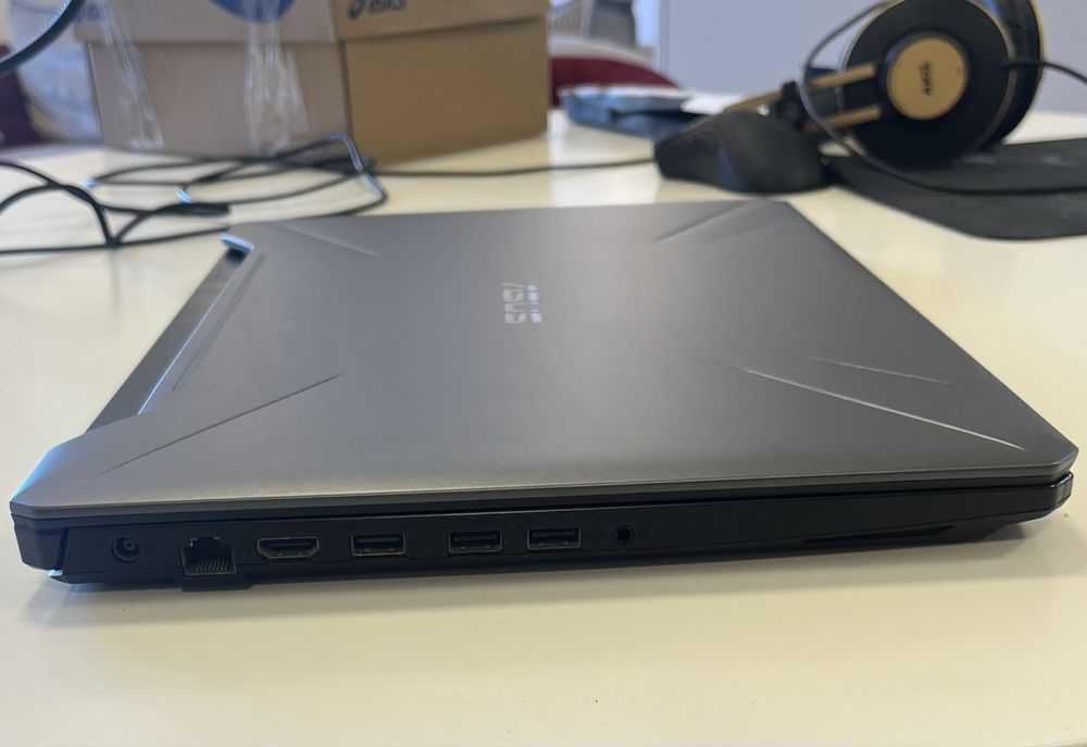 Laptop ASUS TUF Gaming FX505DD | Ryzen 5 3550H | GEFORCE GTX 1650 | 16 Gb RAM | 512 Gb SSD | Windows 11