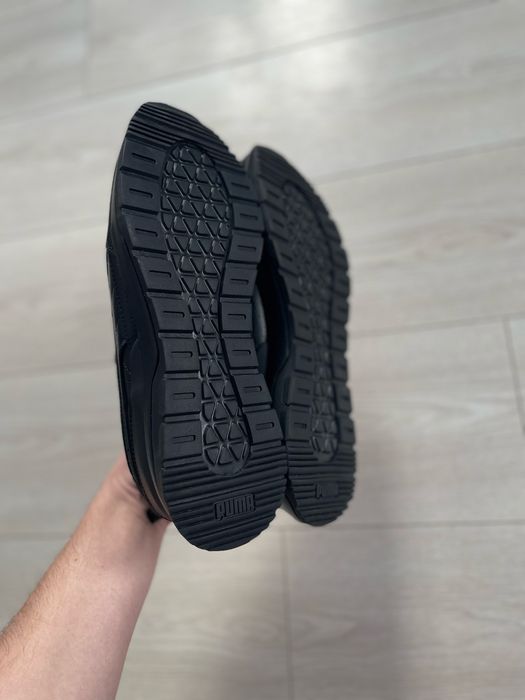 Шкіряні кросівки Puma R78 Trek Lth нові оригінал