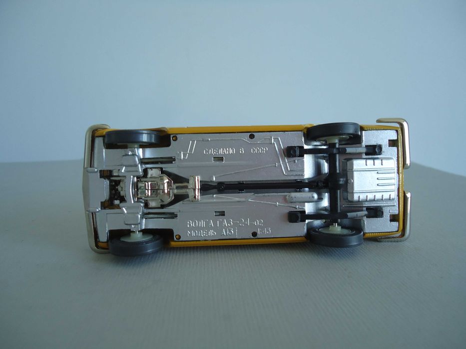 ГАЗ 24 Волга такси СССР 1:43 модель, 1979г чёрный салон: 20 000