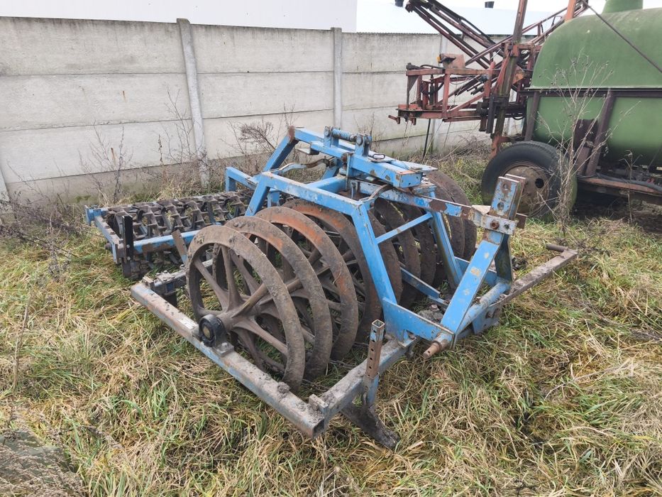 Pług Rabe Werk 4 Skiby + wał kambela