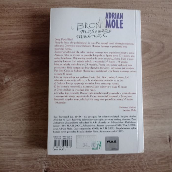 Adrian Mole i broń masowego rażenia, Sue Townsend