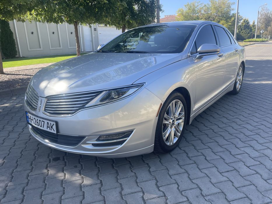 Lincoln MKZ 2015г