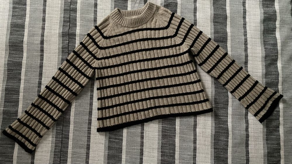 Кофтинка светрик h&m