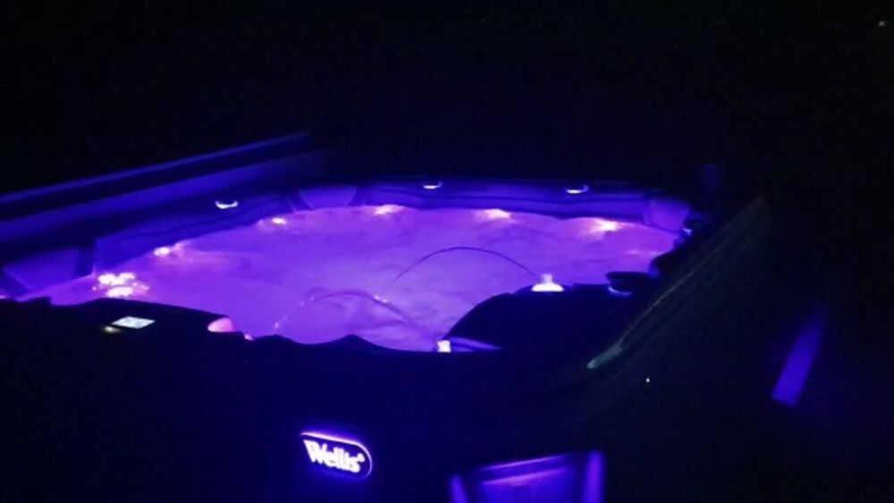 Jacuzi/Spa Cromoterapia, relaxamento total, contacte-nos!