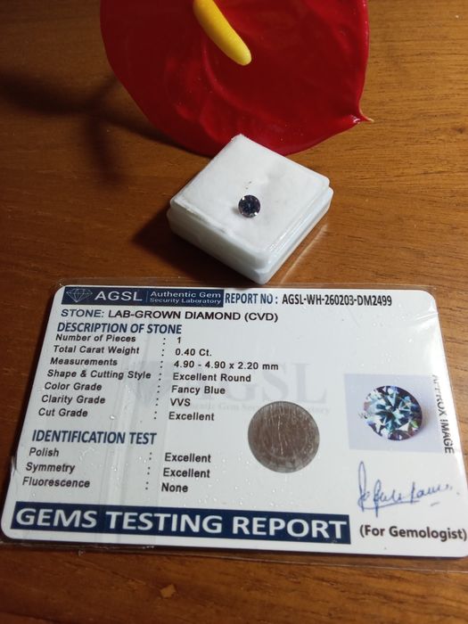 Diamante CVD Azul. 0,40 Quilates 4,50 mm Claridade VVVS  Certificado