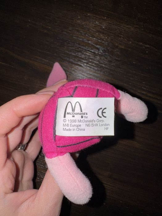 Колекційна іграшка від Mcdonalds 1998 року Вінні пух