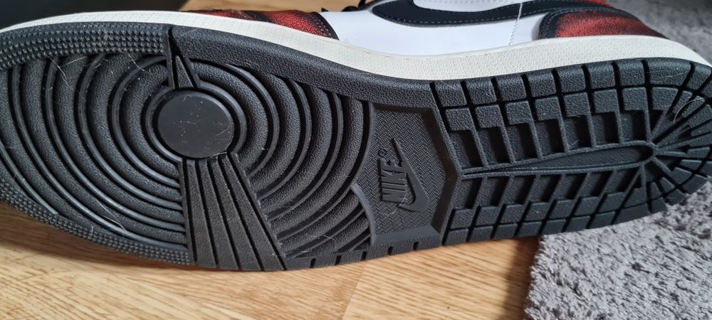 Nike Air Jordan 1 MID
