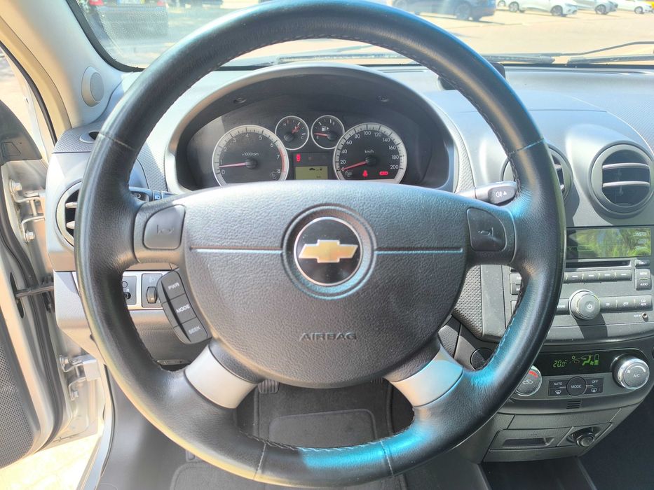 Chevrolet Aveo 1.4 Gasolina Ar Condicionado Automático  90.000km  2008