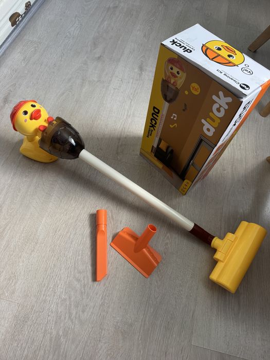 Іграшковий пилесос Duck cleaning kit