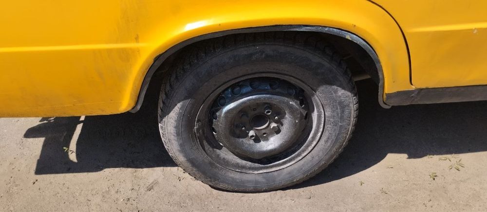 Продам автомобиль ваз 2106