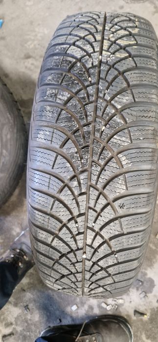 195/65 R15 95T Goodyear Ultra Grip 9 plus 7,8mm 2022r