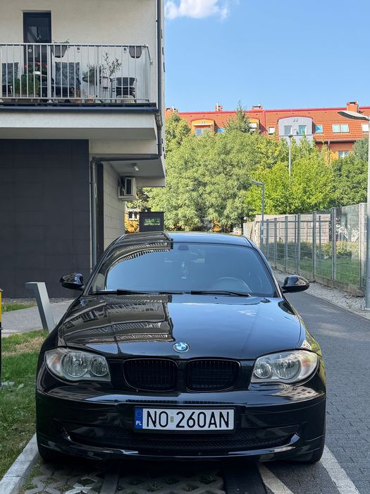 BMW 118 2008……..