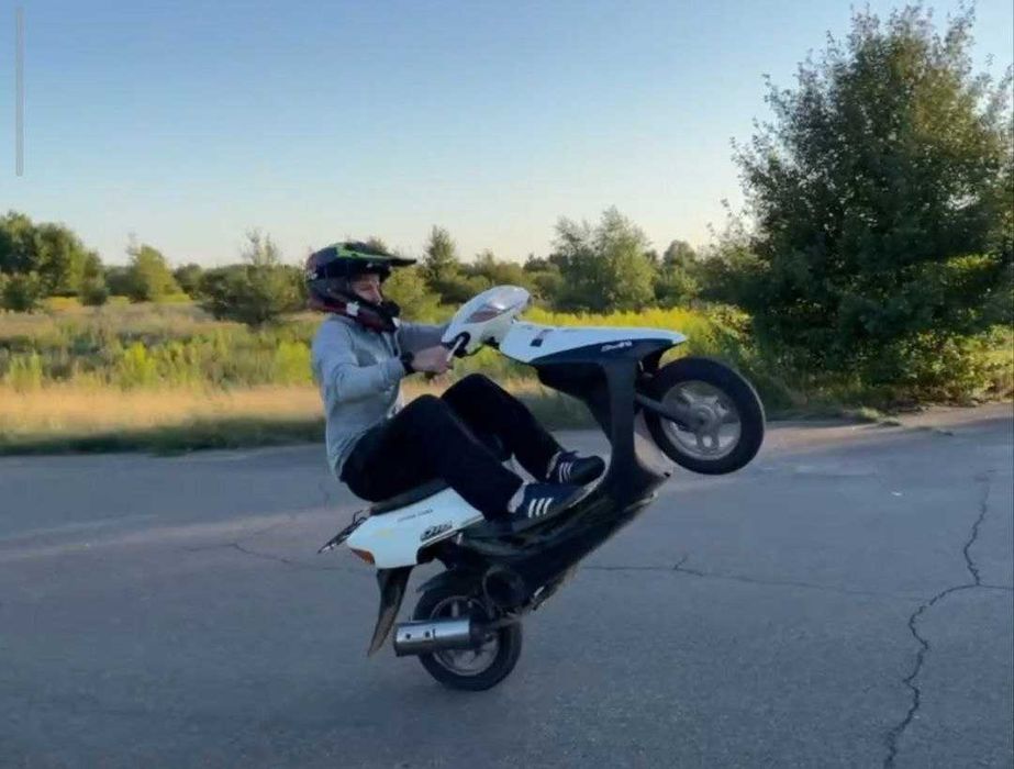 Продам скутер honda dio af34