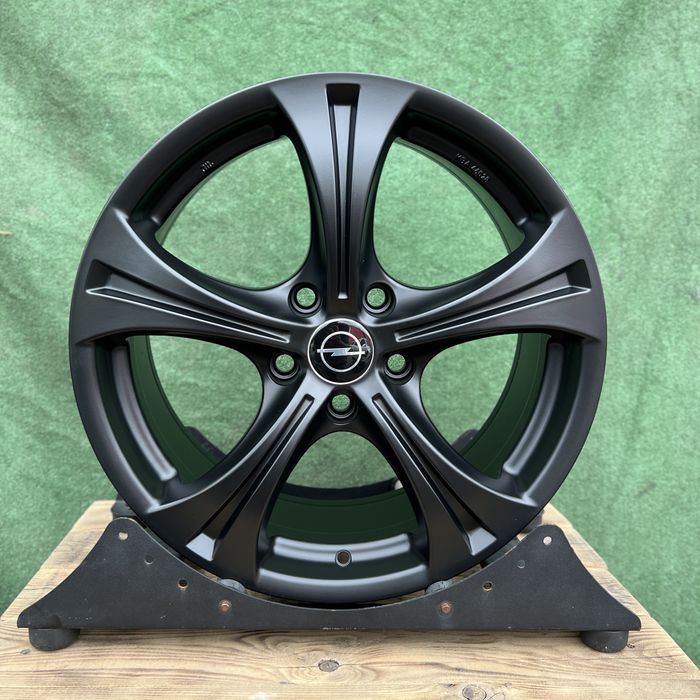 Диски 5/120 r18 Opel Insignia