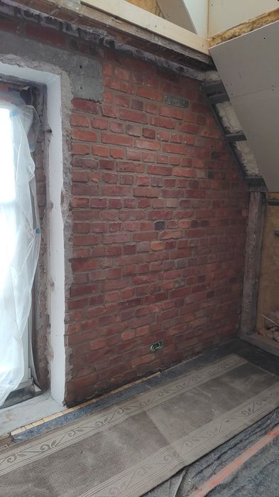 Renowacja zabytków- konserwacja cegły, kamienia, fugowanie