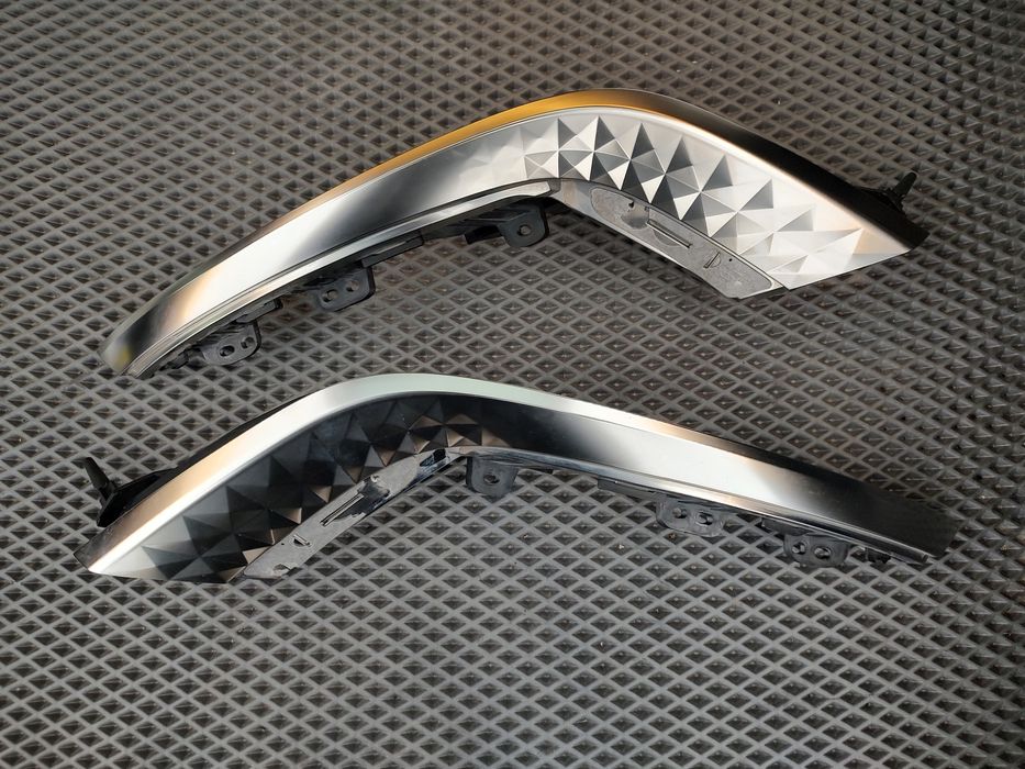 Kia EV6 заглушка задніх поворотів США