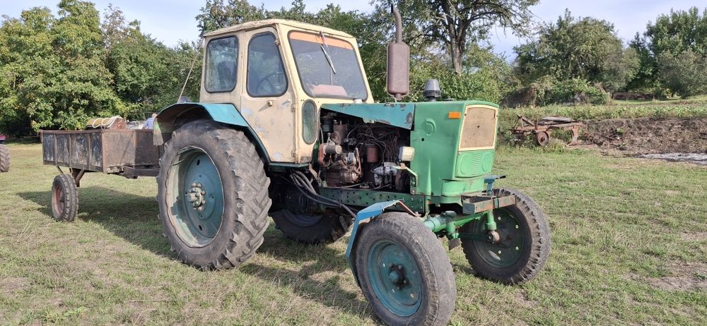 Продам ЮМЗ з прицепом