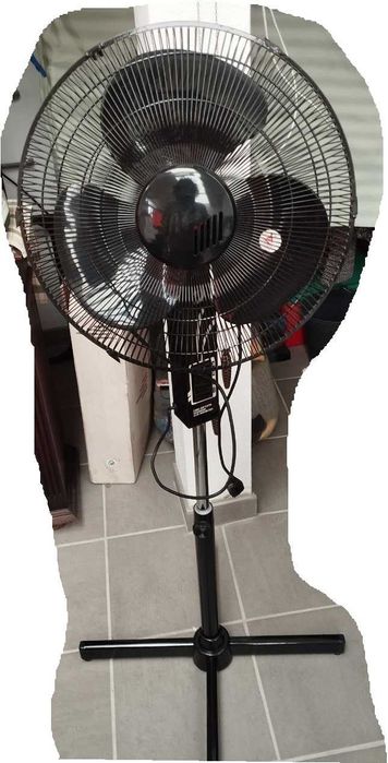 Ventoinha de Pé Commander - 1,60 / 70W - Como Nova