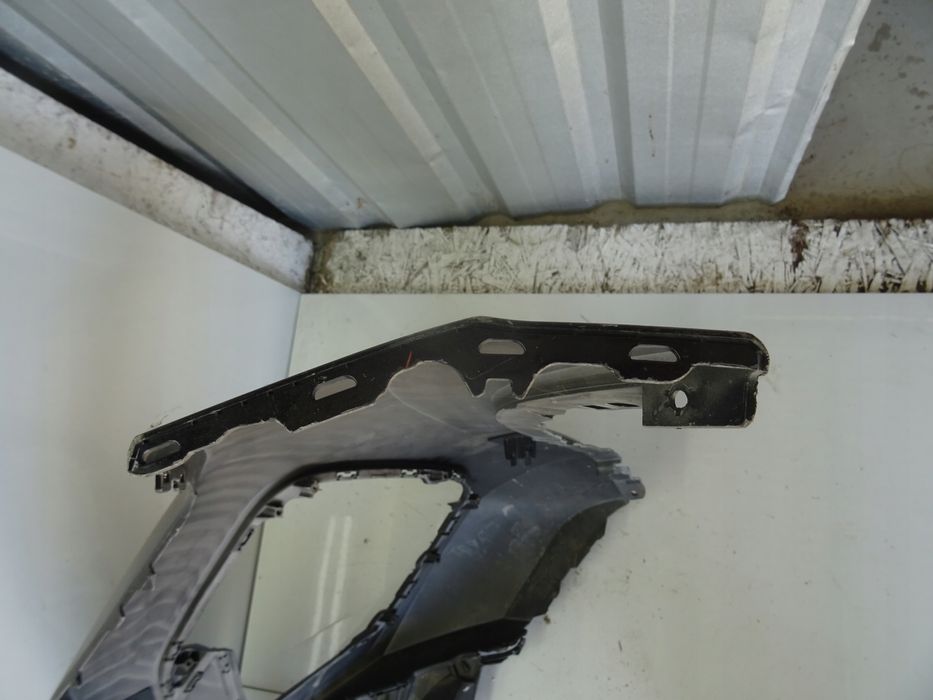 zderzak przód vw touareg 3 iii r-line 760 18- oe