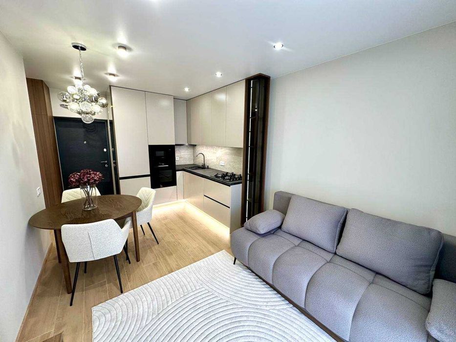 Продаж 1-кім. кв. ЖК Continent вул. Героїв Крут(поруч Стрийської)