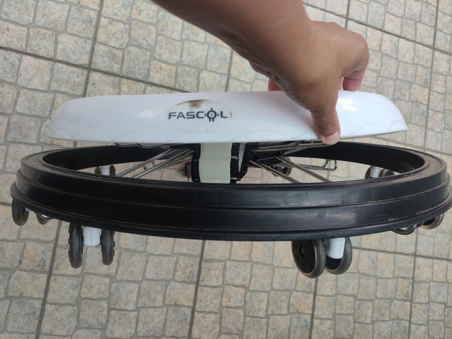 Andarilho ( aranha) para bebé