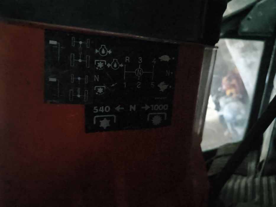 Sprzedam Zetor 6245
