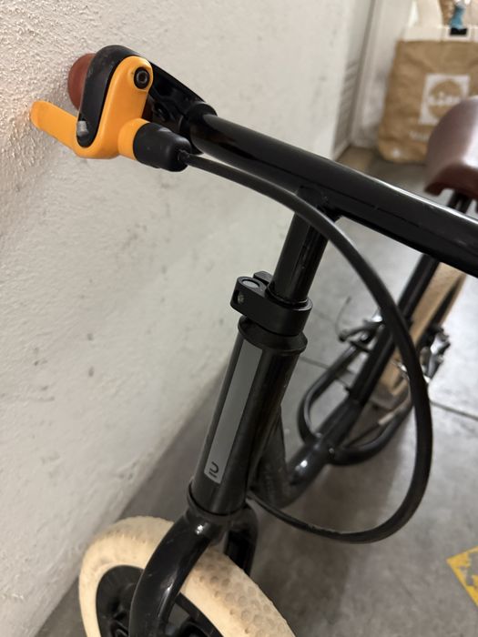 Bicicleta criança equilibrio