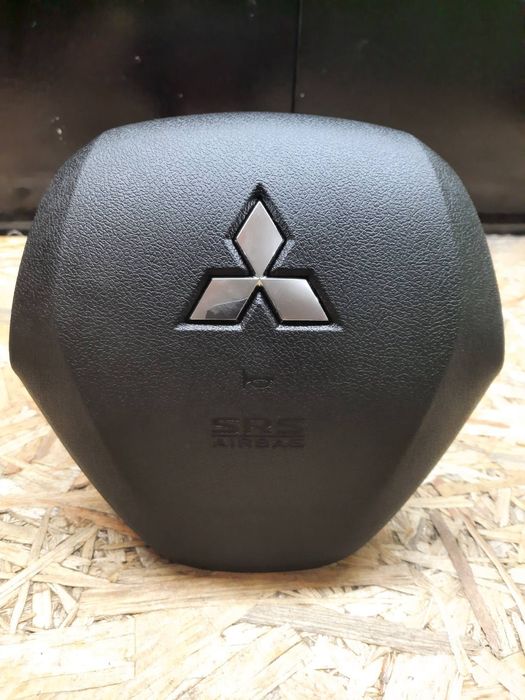 Подушка безопасности в руль Mitsubishi OUTLANDER/ECLIPSE AIRBAG/USA