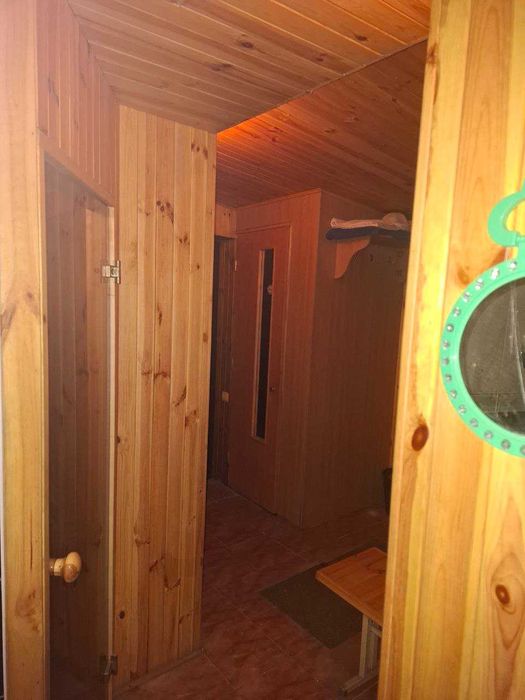 Продаж готелю з власною територією