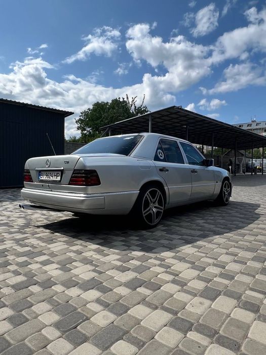 Мерседес E-clas w124