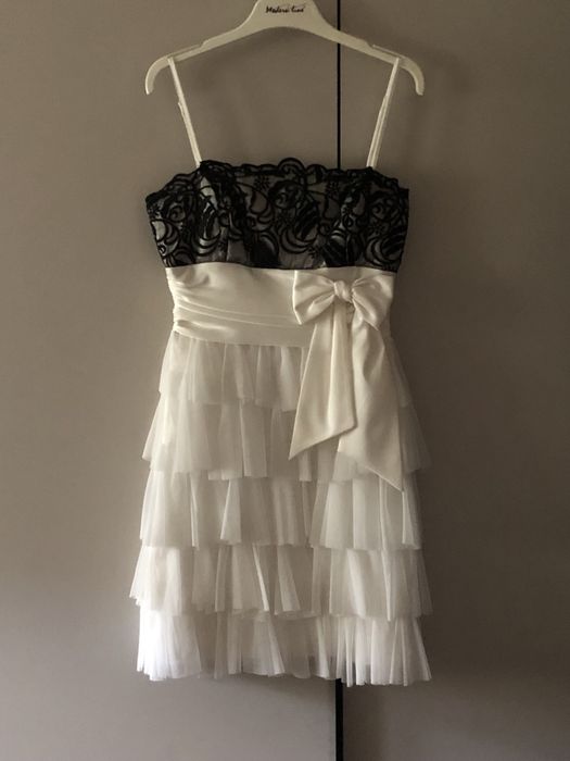 Святкова сукня на S -M 38 р