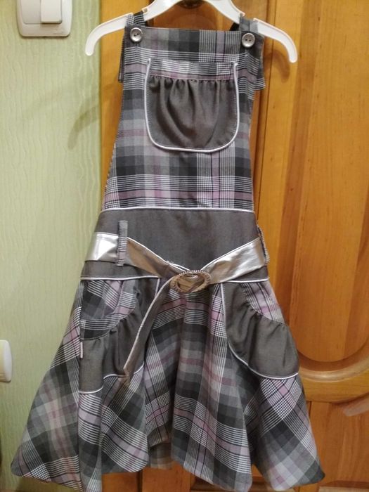 Сарафан модный для девочки 9-12 лет