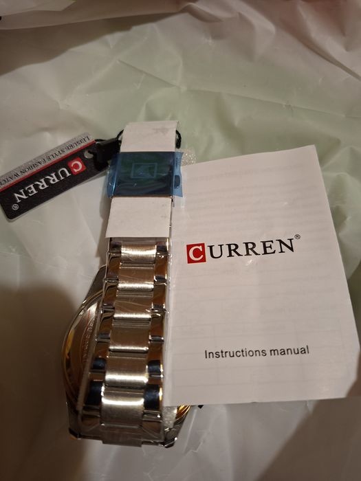 Годинник curren, новий