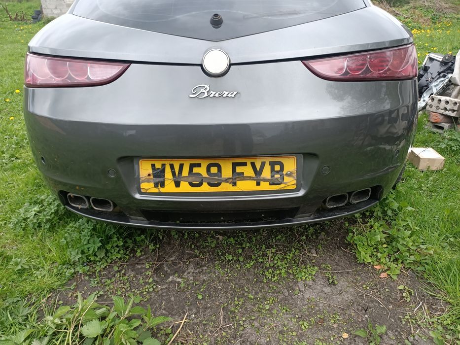 Zderzak tylny tył Alfa Romeo Brera kolor 585 a