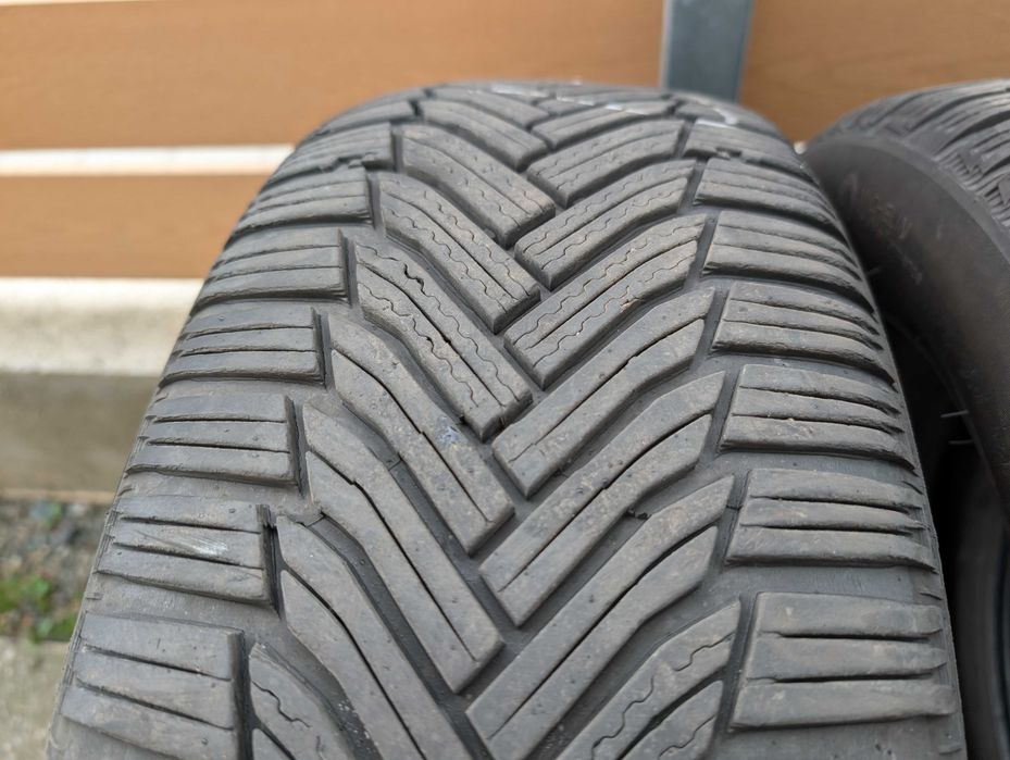 Opony zimowe Michelin Alpin 6 215/55 R17 94V