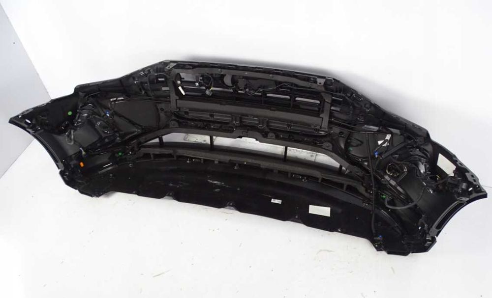 Бампер передній AUDI E-TRON 4KE S-LINE Ауді е трон Голий/комплектний