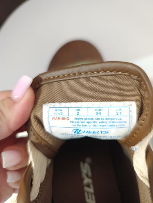 Кроссовки Heelys Star Wars Mandalorian Grogu Baby Yoda Wheeled Sneaker