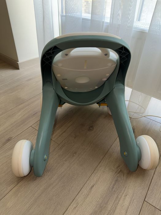 Дитячі  ходунки-каталку Smoby Little Smoby Trotty 3 в 1 у гарному стані.