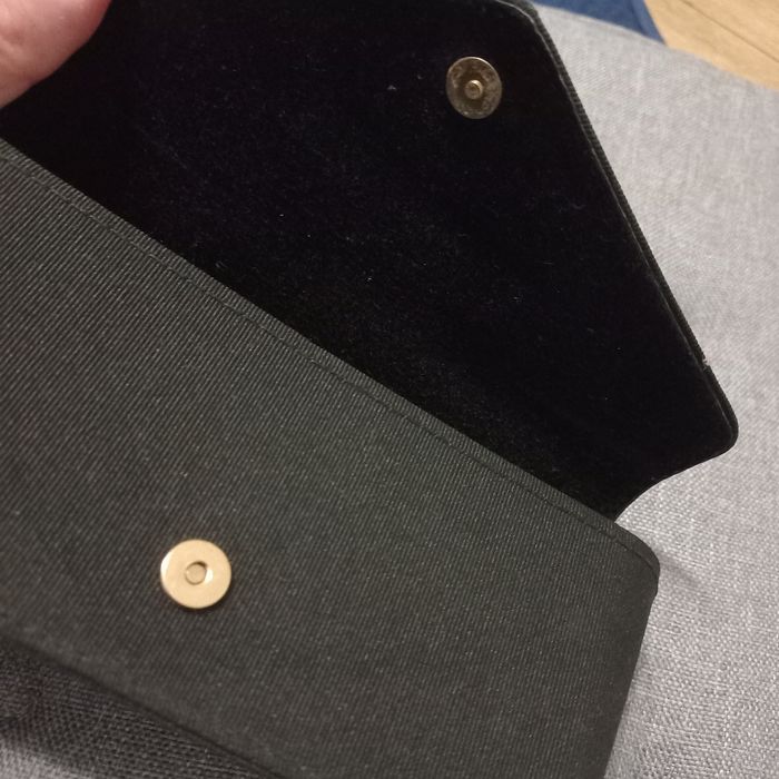 Dolce Gabbana Etui na okulary