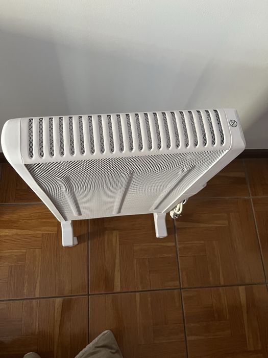 Aquecedor Elétrico Flama com Rodas | como novo