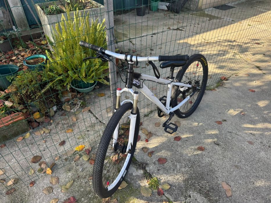 Bike aro 26 para manobras