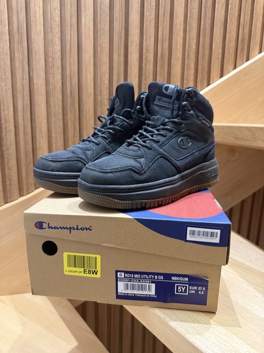 Buty dziecięcy Champion zimowe  rozmiar 37.5 cm