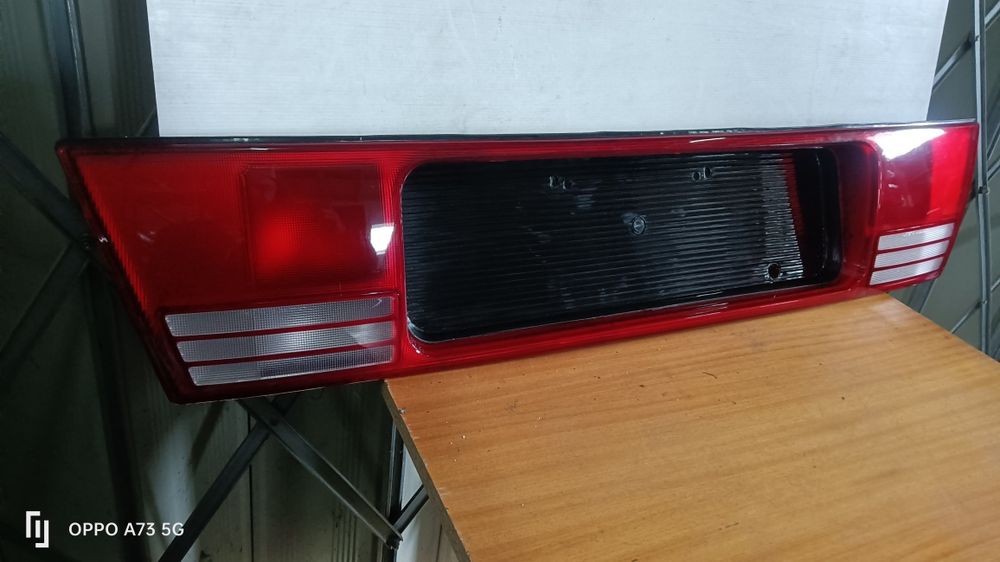 Farolim Suzuki Swift 1990 de mala..