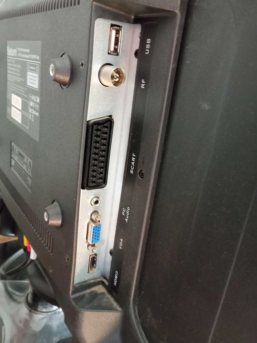 Saturn TV LED292 майже новий робочий телевізор + Т2 приставка + антена