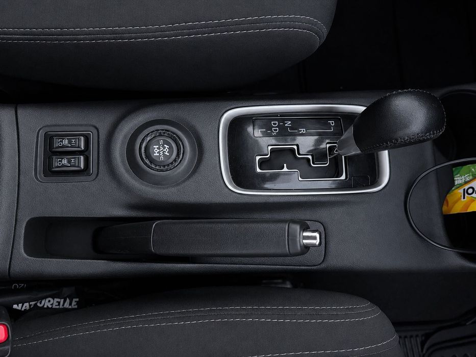 Mitsubishi Outlander 2015