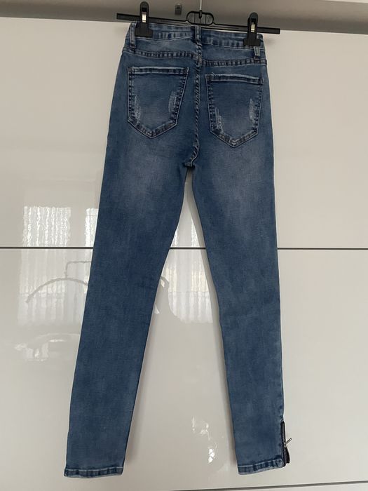 Nowe jeansy damskie
