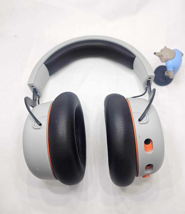 Beyerdynamic MMX 100, Custom Game