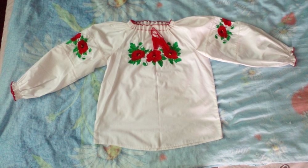 Вишиванка для дівчинки