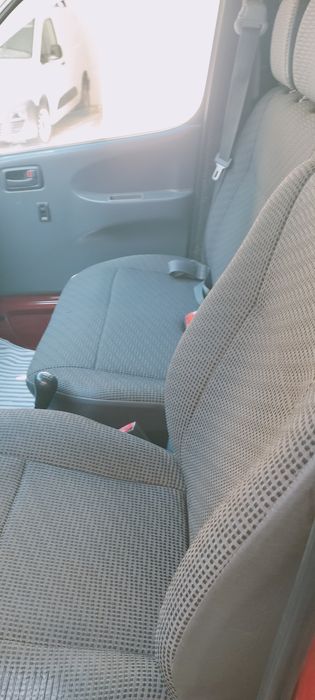 Toyota heace  3lugares