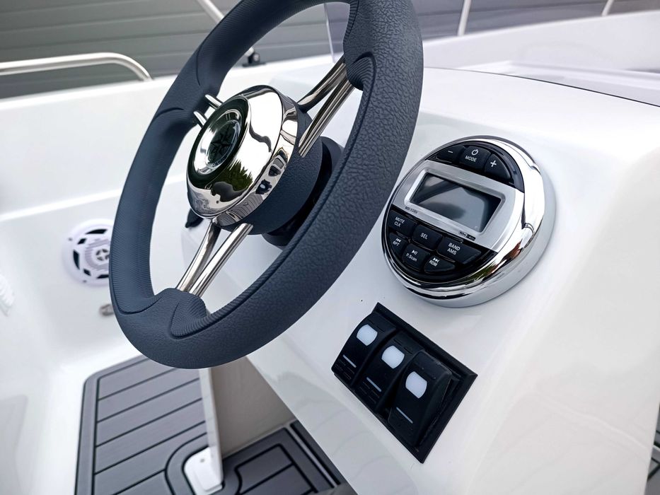 Łódź motorowa Scalar 450 w pełni  wyposażona okazja